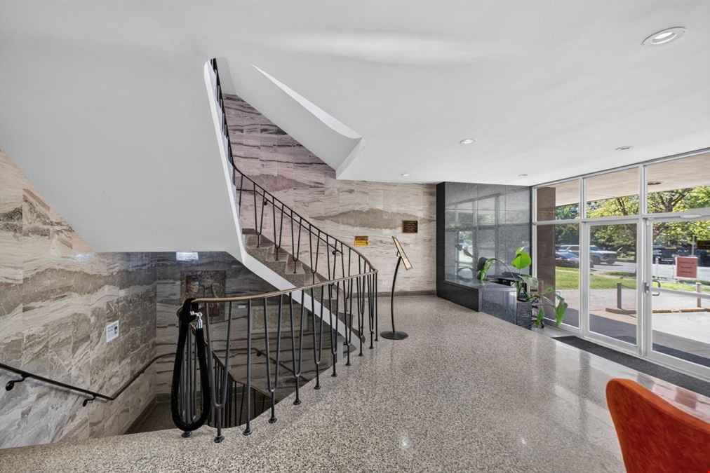 CWE Creative Office Opportunity