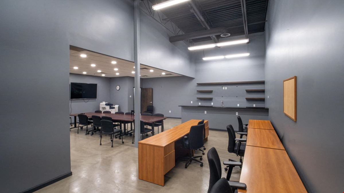Professional Office Sublease Opportunity