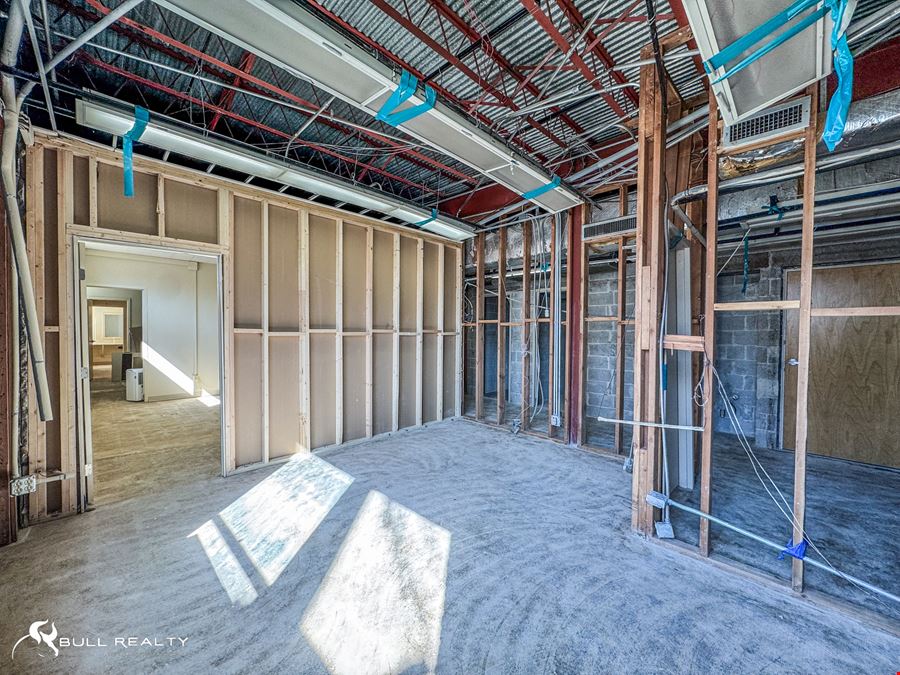 Multi-Tenant Office/Medical Building | Sale or Lease | ±13,000 SF | ±6,314 SF Available
