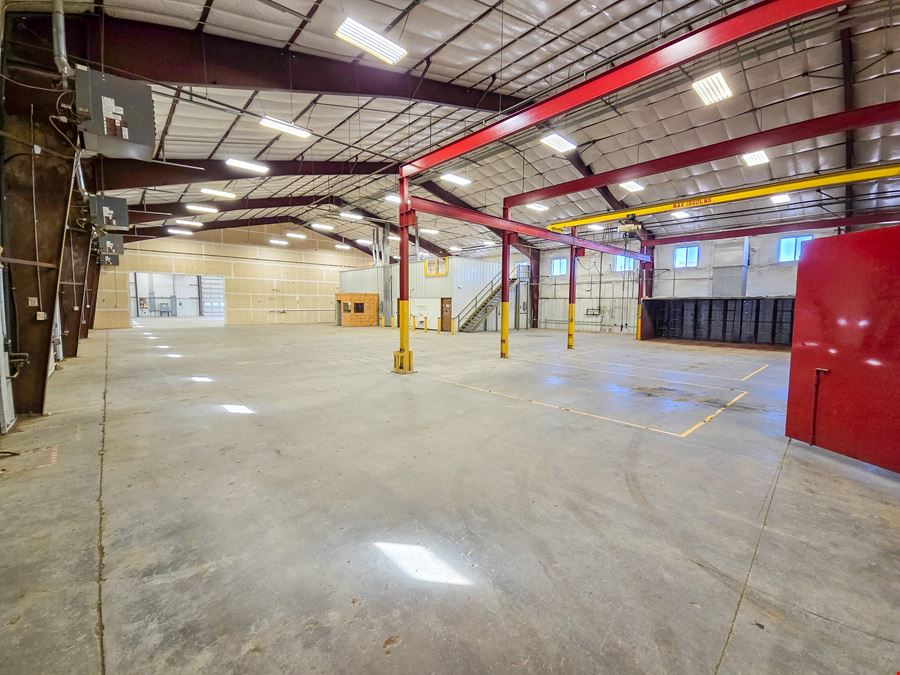 ±17,680 SF Shop & ±13,920 SF Quonset | ±4.27 Acre Yard