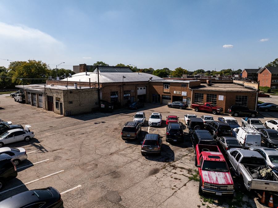 400 W. Northwest Hwy. 