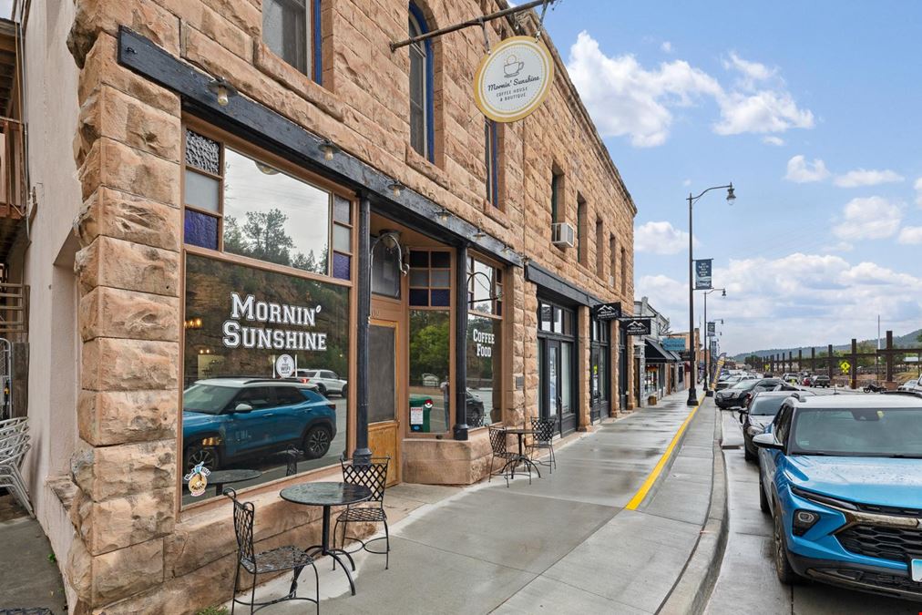 Retail front with apartment