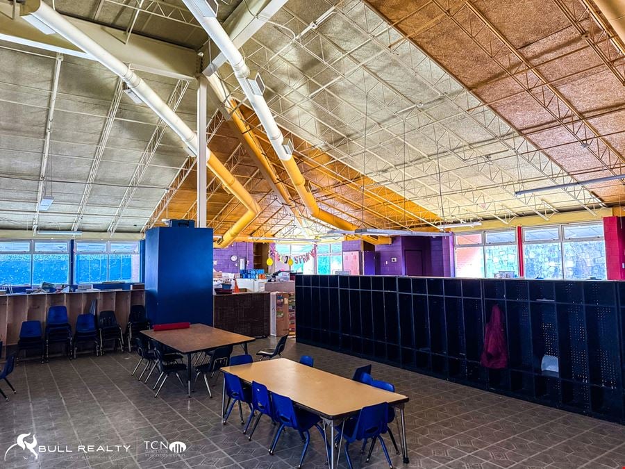 ±9,014 SF Daycare Building Opportunity