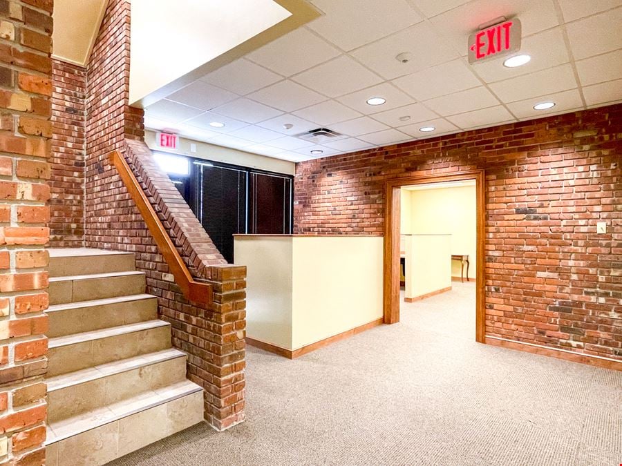±10,000 SF Office Building on Historic Beauregard Town Corner Lot