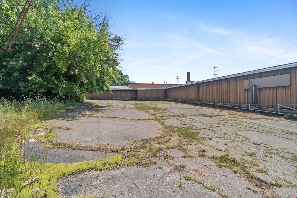 2503 E Michigan Ave
