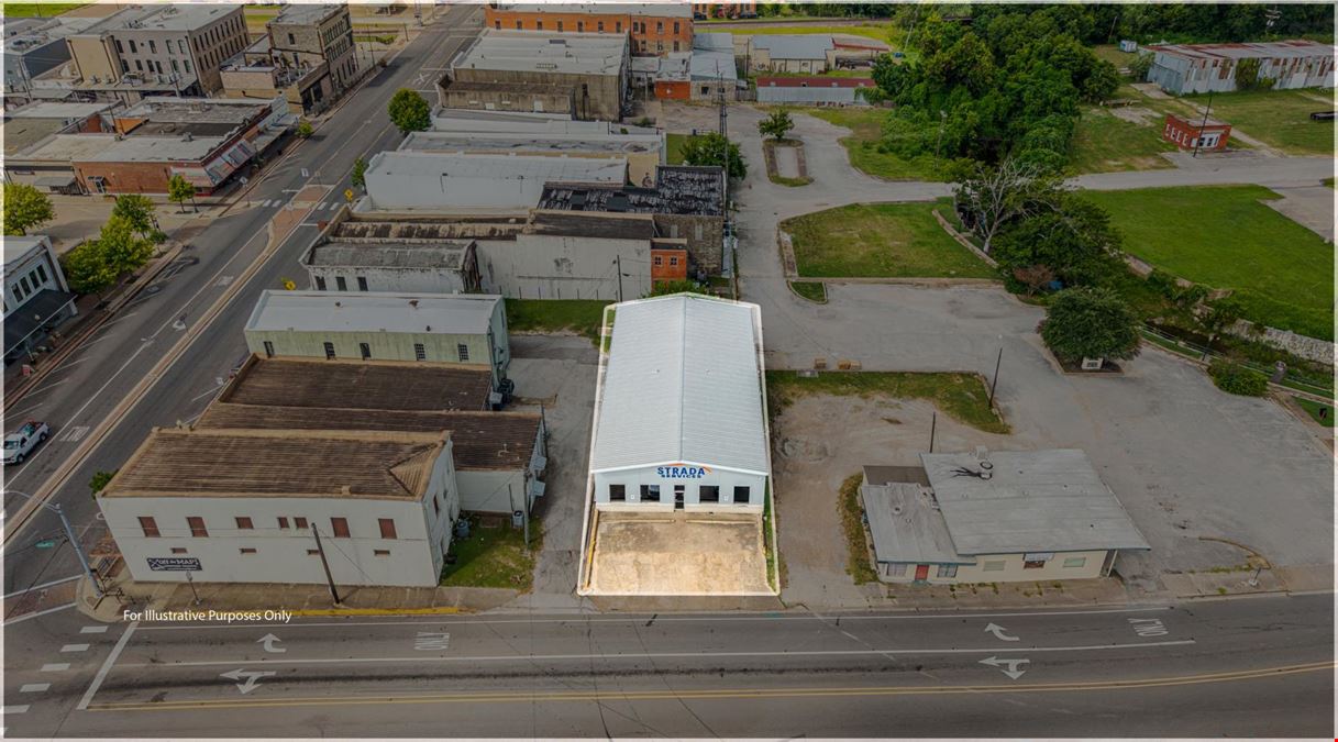 109 n la salle Navasota tx