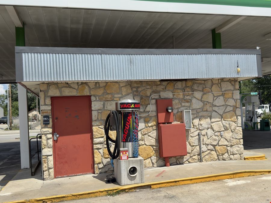 Corner Gas Station with 8 Pumps