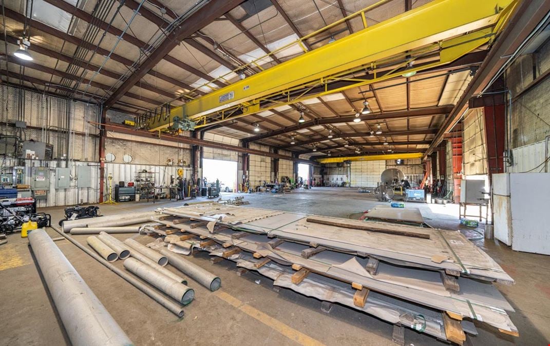 13,500 SF on 5.04 Acres