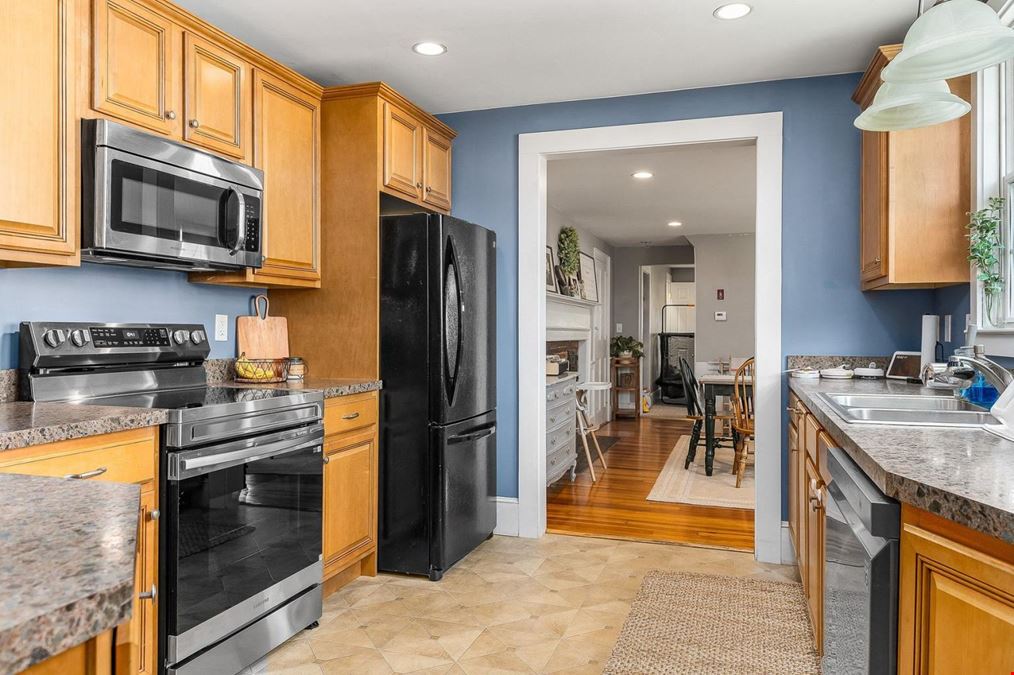 Mixed-use Investment Opportunity in Merrimac, MA