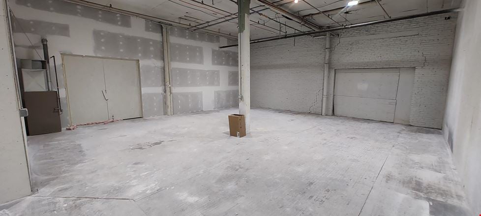 Preview of Industrial space for Rent at 1035 Godfrey Avenue SW