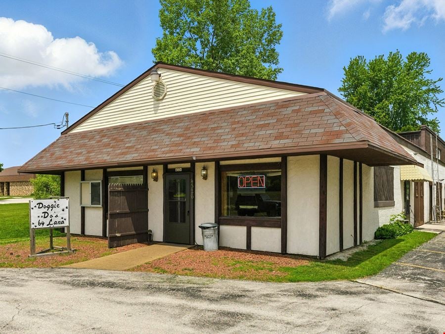 4326 Michigan Ave Manitowoc