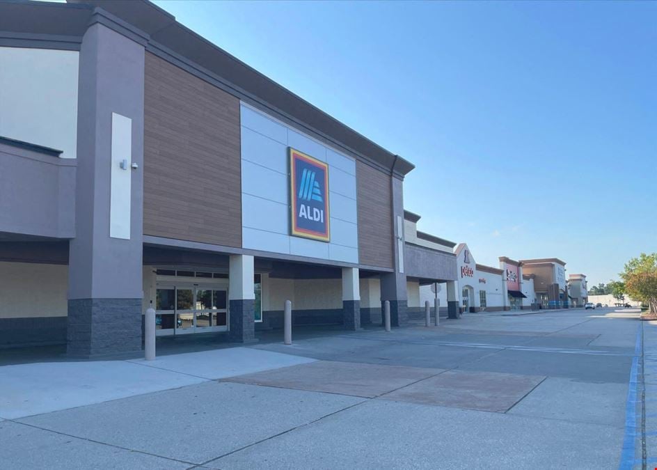 Algiers Plaza