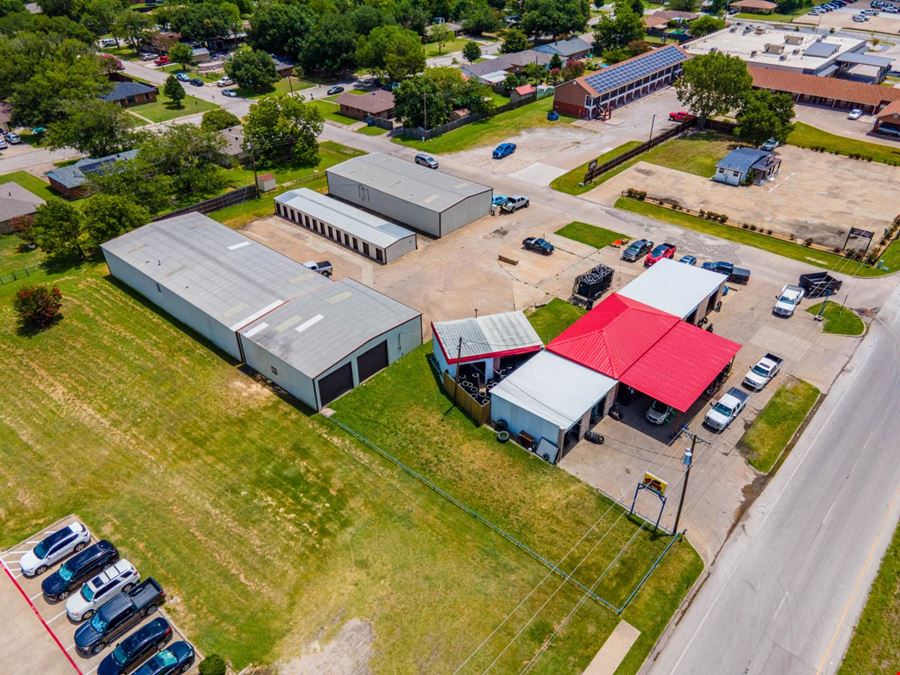 Warehouse for Lease Off US-175