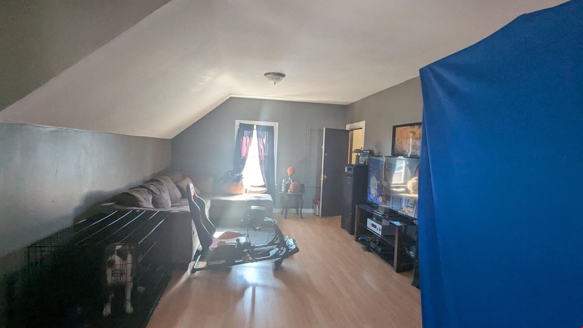Two 3 units with an extra lot! Point, Emmet and Beacon St!