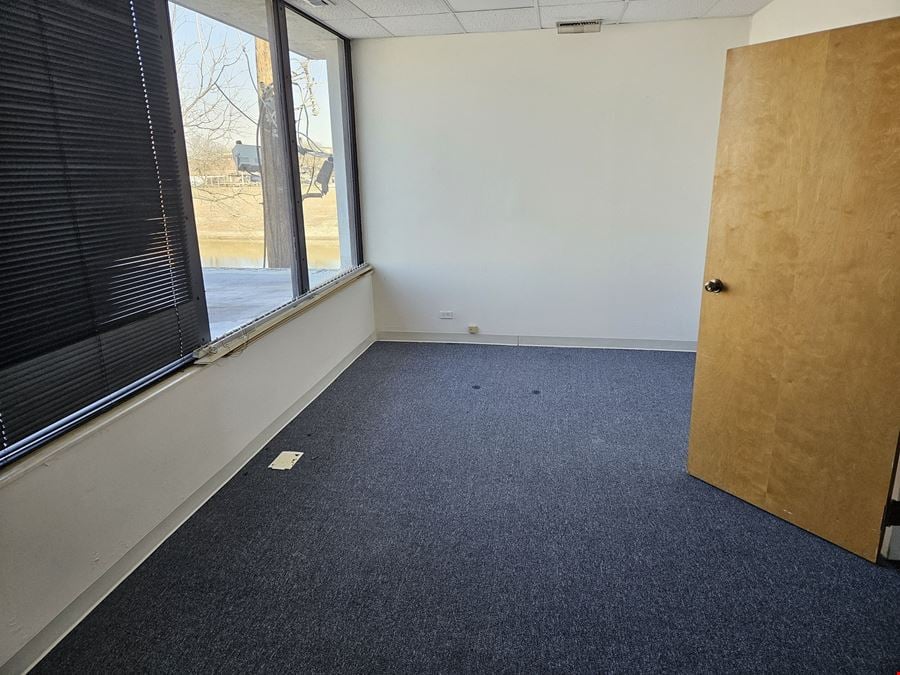 Mount Carmel Office Plaza