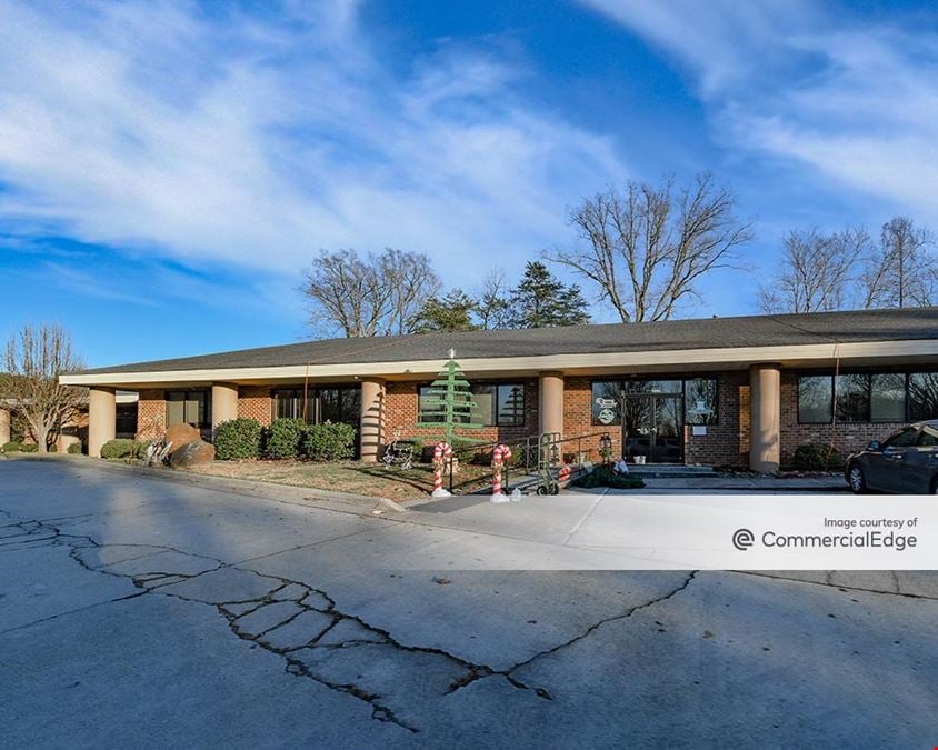 4270 Piedmont Pkwy