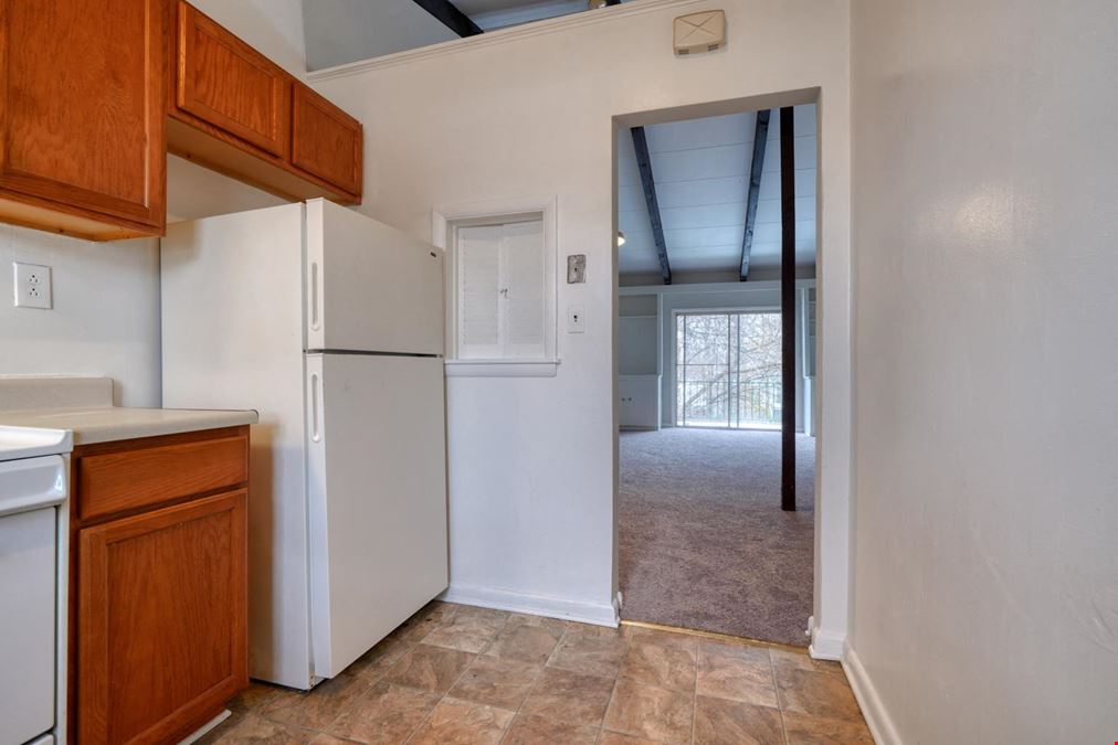 2620-2630 E Northern Pky Baltimore, MD 21214