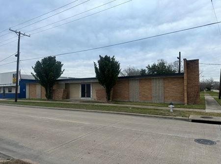 Preview of commercial space at 1410 North St