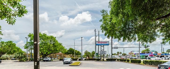 9701 Coral Way |  Signalized Corner Retail Opportunity on a 1.5 Acre Parcel