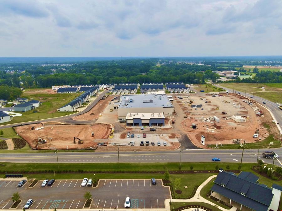 Publix-anchored Shopping Center