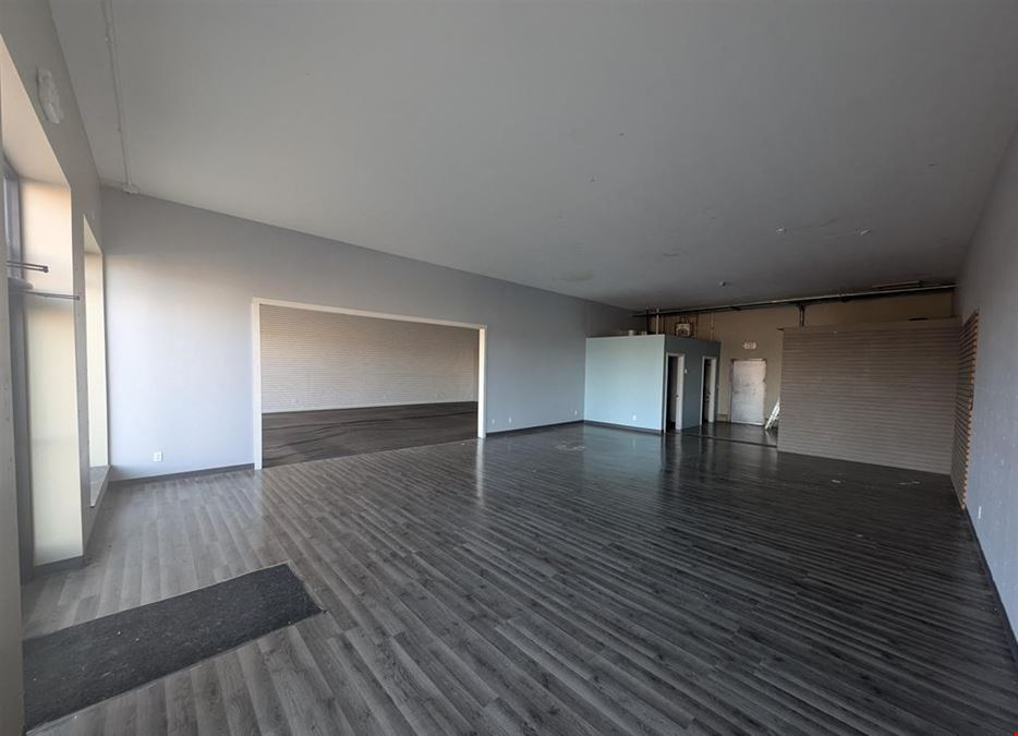 216 N Main St