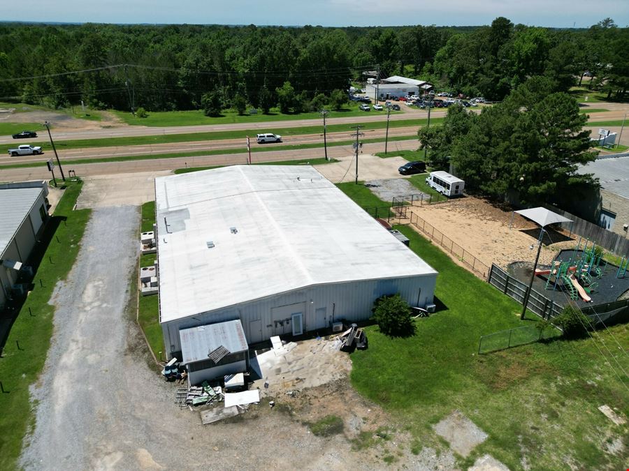 Warehouse with Visibility & Access - Highway 80
