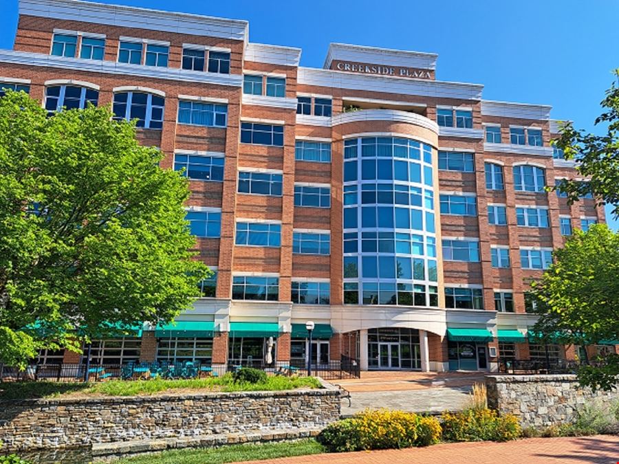 Creekside Plaza
