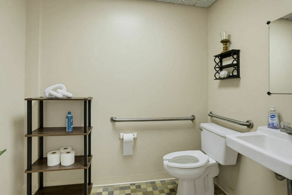Cenna Center Condominium Unit M