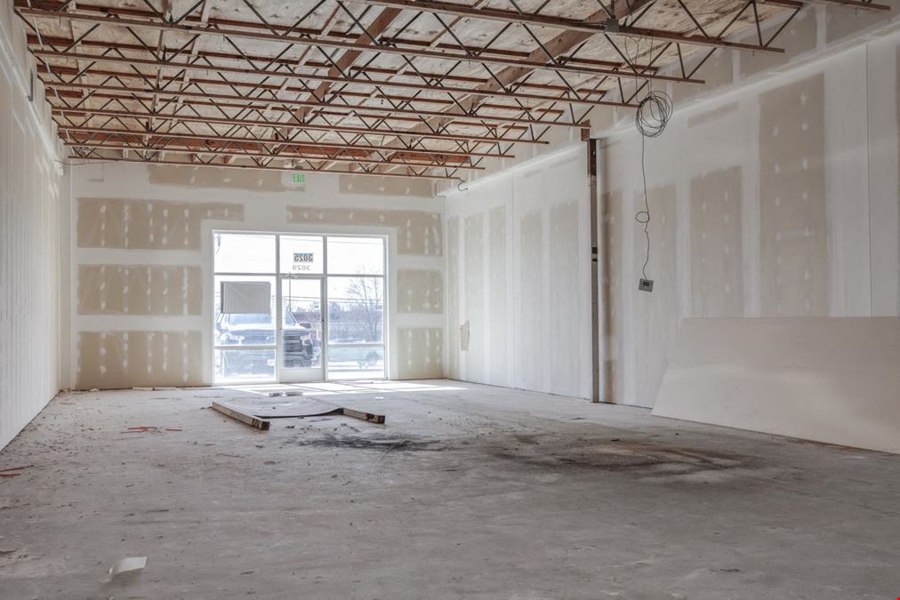 Florissant Retail Space for Lease