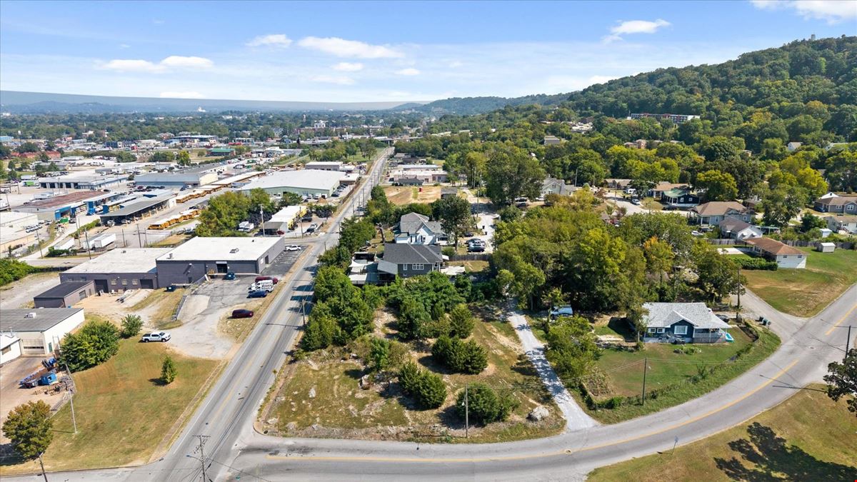 ±0.5 ACRE | 4-PARCEL DEVELOPMENT OPPORTUNITY | TRN-3 ZONING
