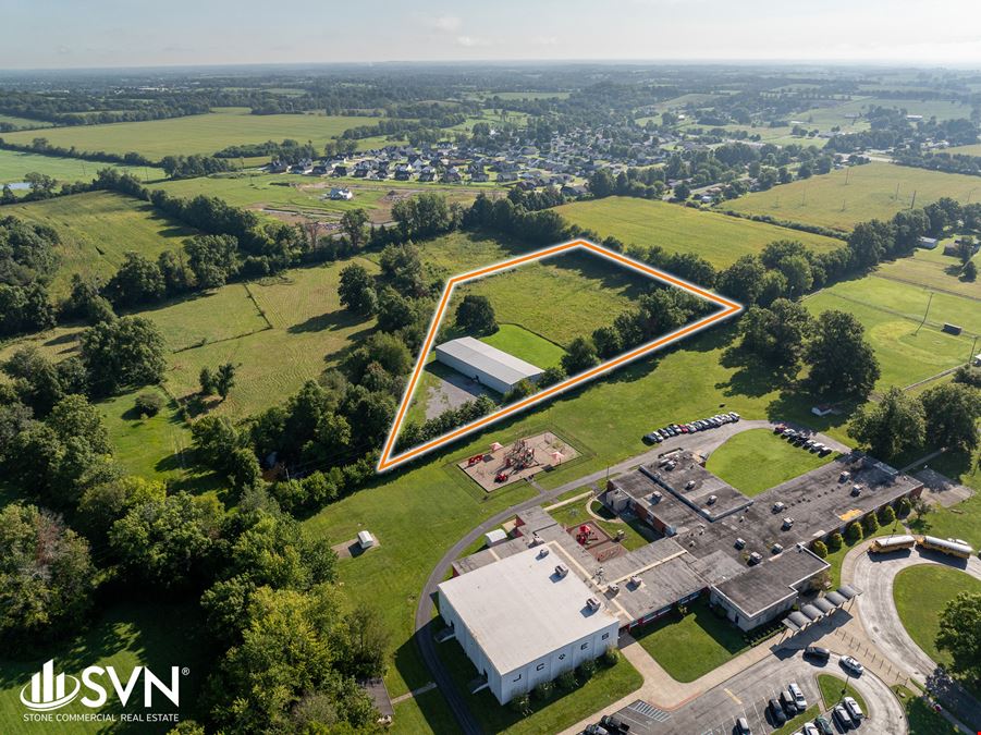 9,600 SF Flex Space For Sale