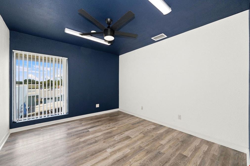 1,645 SF Office Suite for Lease in East Tampa, FL
