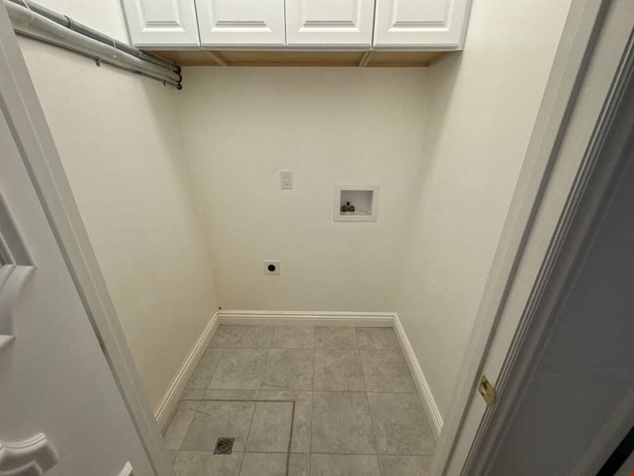 29A Cambon Dr