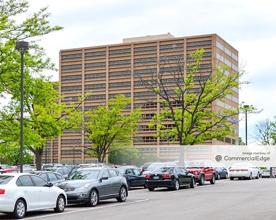 Preview of Office space for Rent at 7800 East Union Avenue