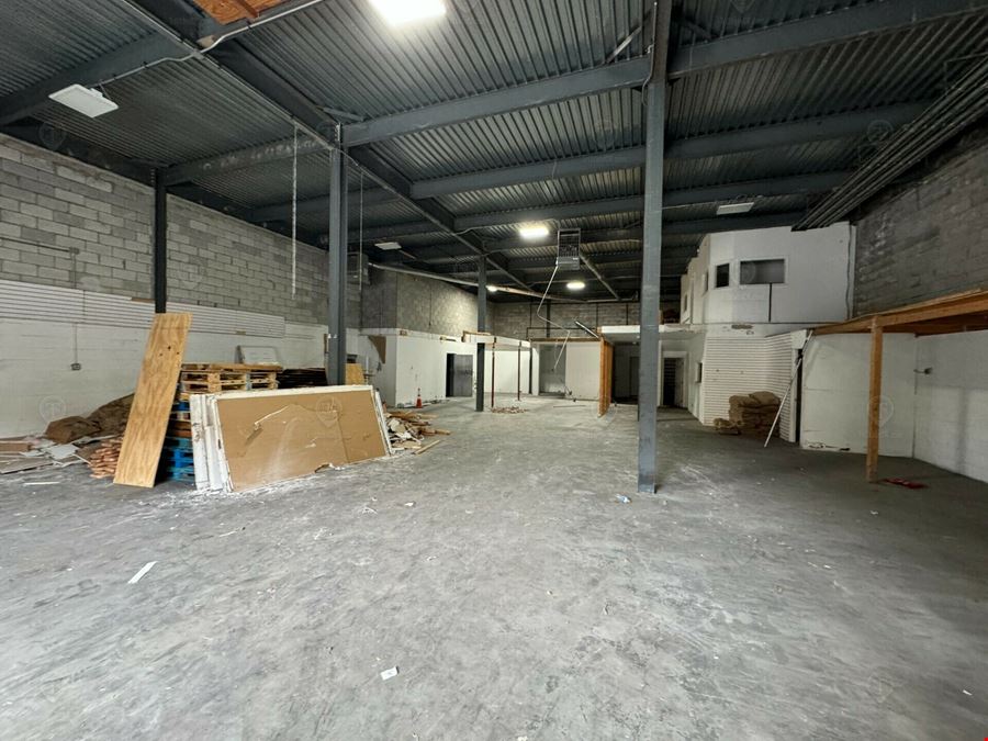 4,000 SF | 523 Sutter Avenue | Vanilla Boxed Industrial Space For Lease