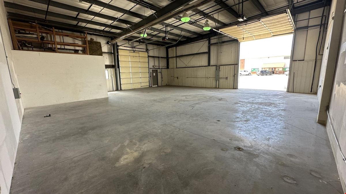 4350 Highway 66 – 13655 Deere Court