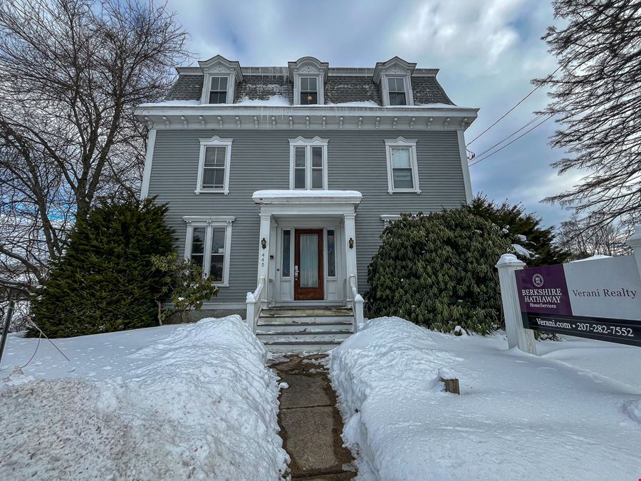 445 Main Street