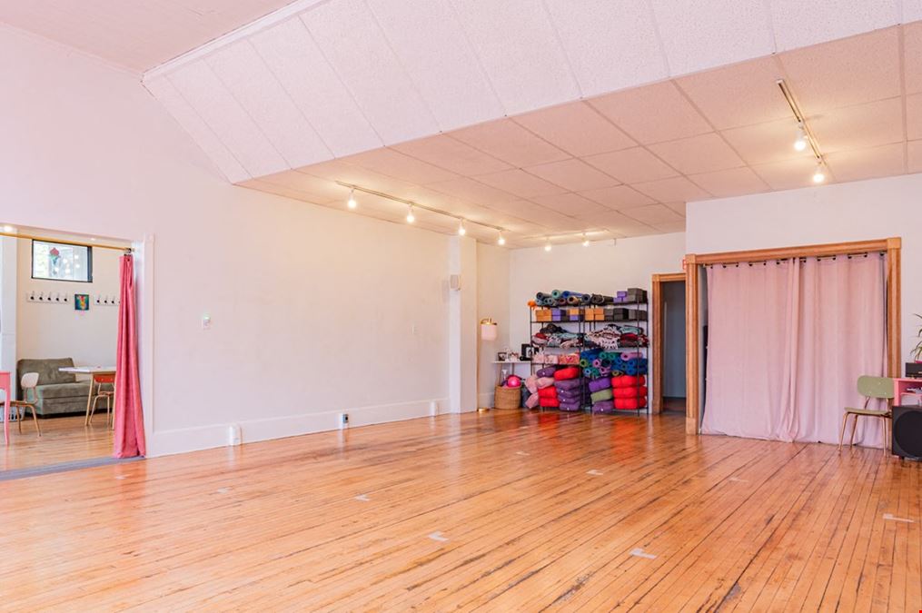 56 W Maple St