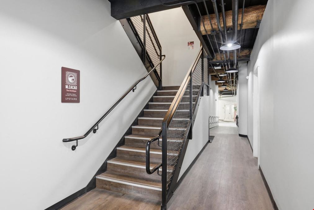 Sun-drenched 1,521sf Space for Lease in Amesbury, MA