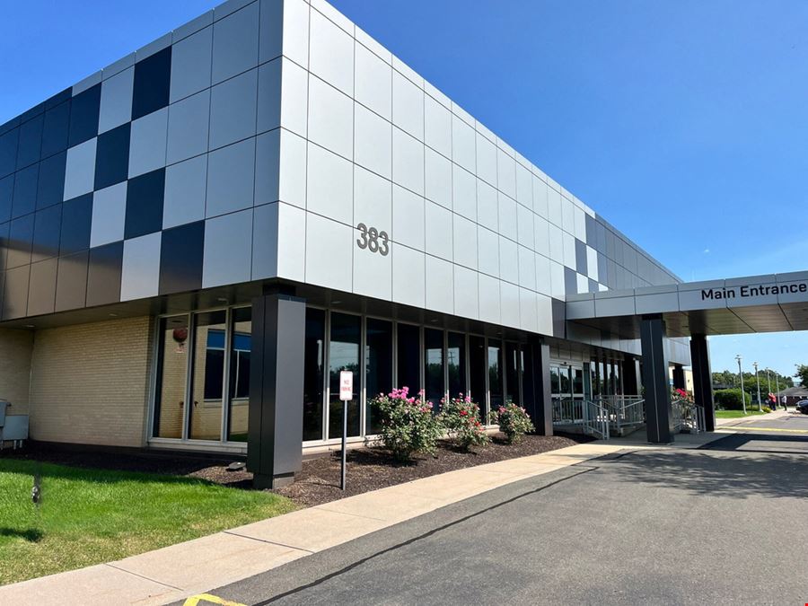 Up to 223,250 SF of Customizable & Demisable Industrial Space