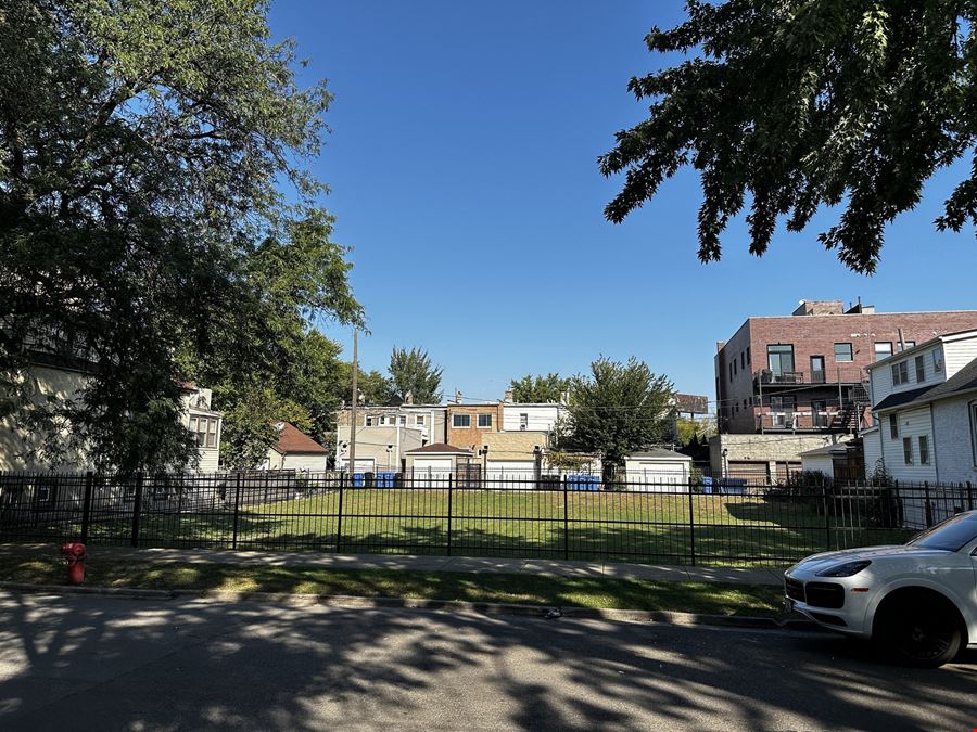 2326 W Montana St