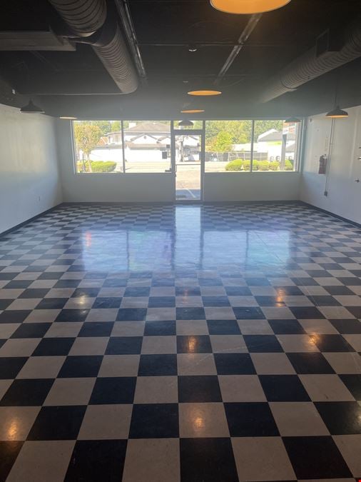 8021 Dixie Highway
