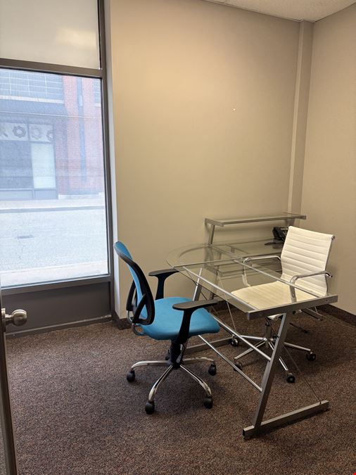 125 Lakeshore Road East Unit C