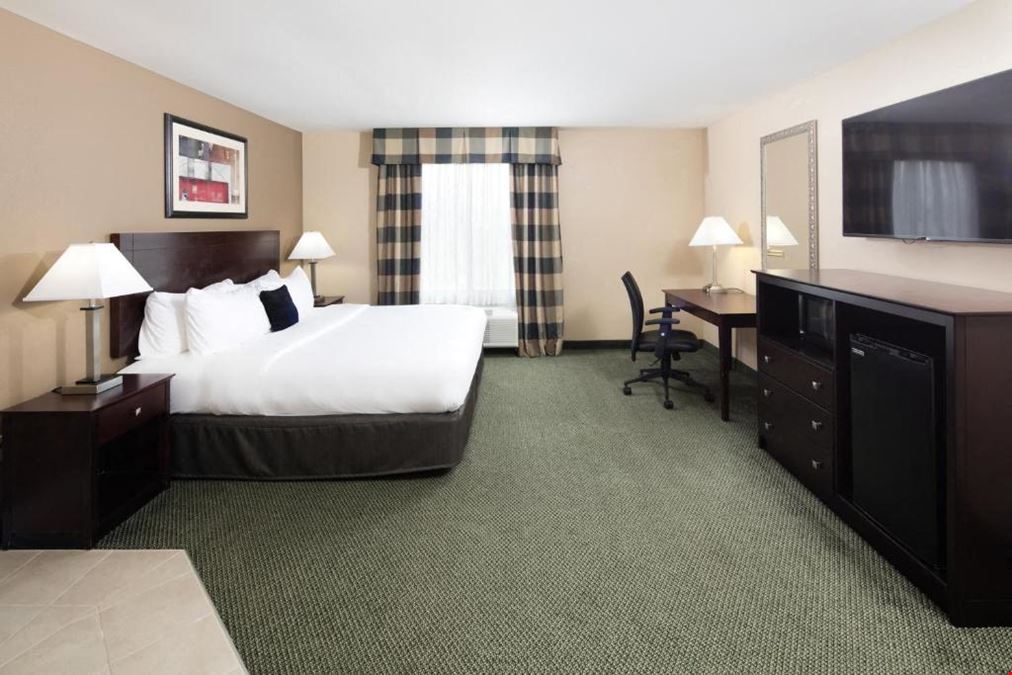 Country Inn & Suites Elizabethtown, KY