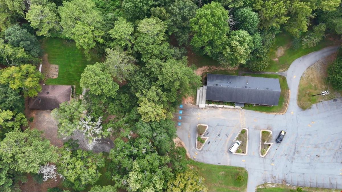 Church Buildings / 5.51-Acre Opportunity For Sale