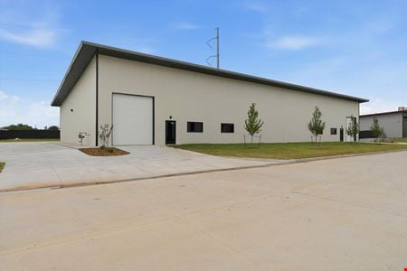 Preview of Industrial space for Rent at 616 NW 124th St