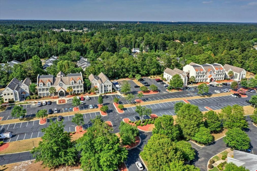 5000 Woodside Executive Ct