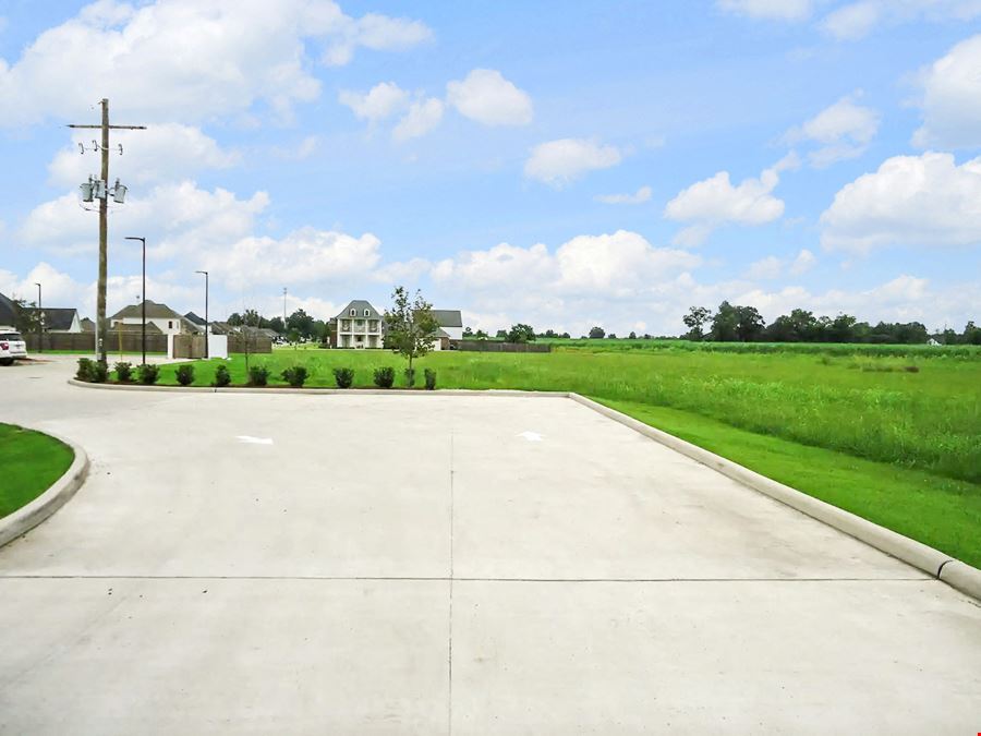 The Settlement at Silverstone: 1.62 Acre Commercial Lot