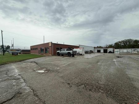 Preview of Industrial space for Sale at 930 N Osage Blvd