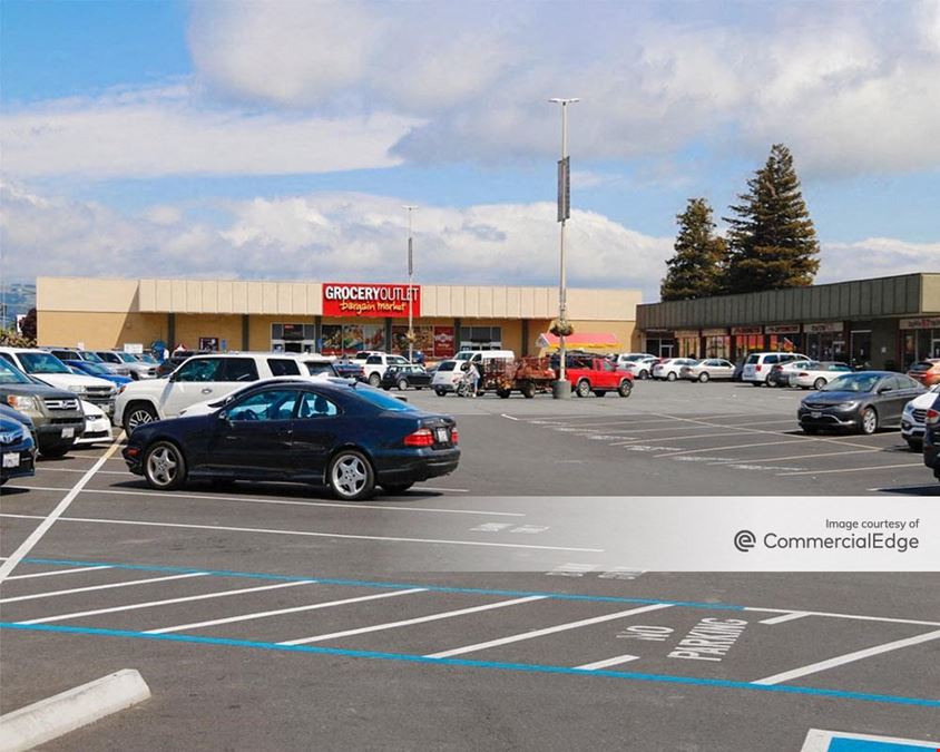 6-80 E Washington St